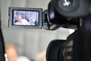 Na zdjęciu Bibliuś i Woluminka.