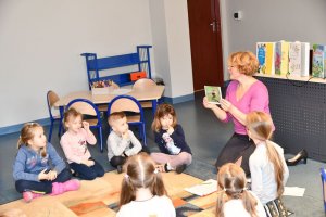 Na zdjęciu dzieci w czasie zajęć.