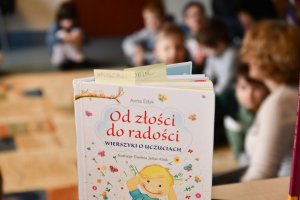 Na zdjęciu dzieci w czasie zajęć.