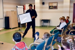 Na zdjęciu dzieci w czasie zajęć.