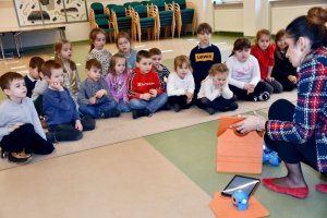 Na zdjęciu dzieci w czasie zajęć.