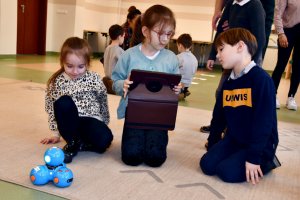 Na zdjęciu dzieci w czasie zajęć.