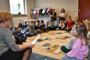 Na zdjęciu dzieci w czasie zajęć.