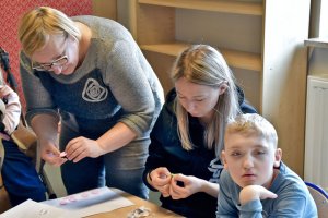 Na zdjęciu dzieci w czasie zajęć.