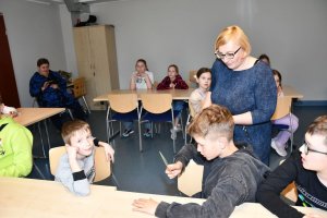 Na zdjęciu dzieci w czasie zajęć.