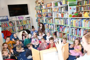 Na zdjęciu dzieci w czasie zajęć.