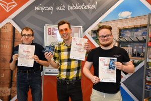 Na zdjęciu uczestnicy Wielkiego Boju Planszówkowego.