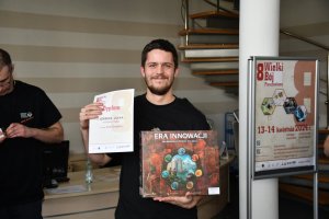 Na zdjęciu uczestnicy Wielkiego Boju Planszówkowego.