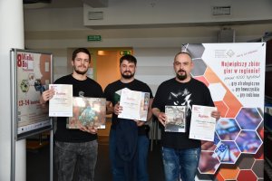 Na zdjęciu uczestnicy Wielkiego Boju Planszówkowego.