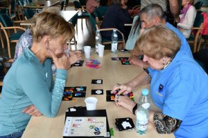 Na zdjęciu uczestnicy Wielkiego Boju Planszówkowego.