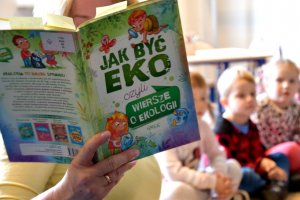 Na zdjęciu dzieci w czasie zajęć.