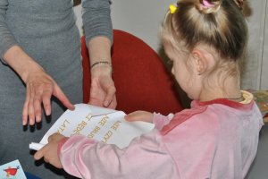 Na zdjęciu dzieci w czasie zajęć.