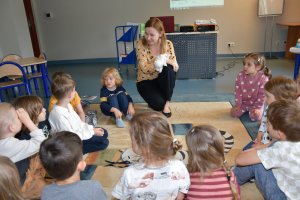 Na zdjęciu dzieci w czasie zajęć.