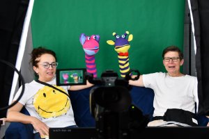 Na zdjęciu Bibliuś i Woluminka.