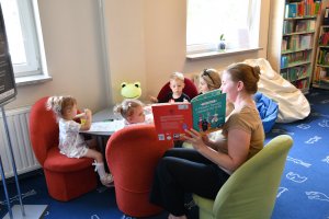 Na zdjęciu dzieci w czasie zajęć.