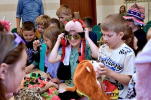 Na zdjęciu dzieci w czasie zajęć.