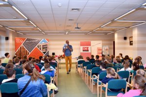 Na zdjęciu dzieci w czasie zajęć.