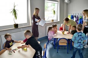 Na zdjęciu dzieci w czasie zajęć.