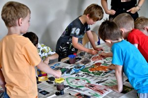 Na zdjęciu dzieci w czasie zajęć.