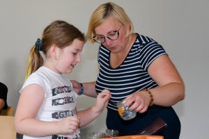 Na zdjęciu dzieci w czasie zajęć.