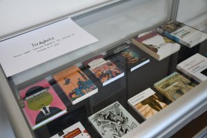 Na zdjęciu elementy wystawy.