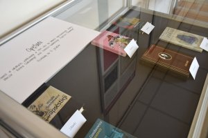 Na zdjęciu elementy wystawy.