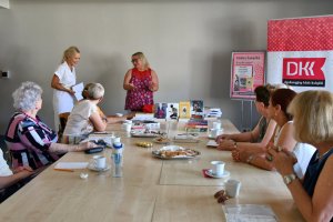 Na zdjęciu członkowie klubu.