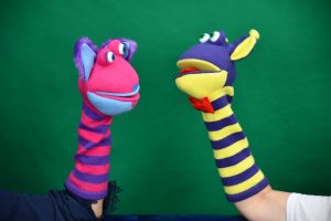 Na zdjęciu Bibliuś i Woluminka.