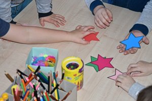 Na zdjęciu dzieci w czasie zajęć.