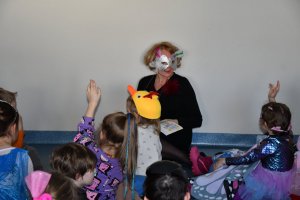 Na zdjęciu dzieci w czasie zajęć.