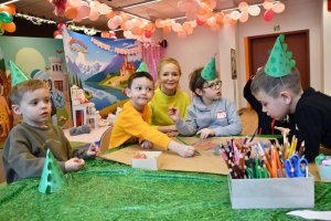 Na zdjęciu dzieci w czasie zajęć.