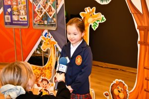 Na zdjęciu dzieci w czasie zajęć.