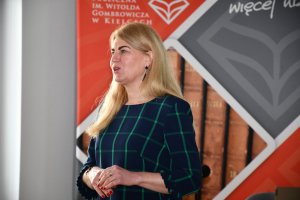 Na zdjęciu prowadząca wykład