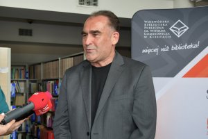 Na zdjęciu członkowie kapituły Świętokrzyskiej Nagrowdy Literackiej