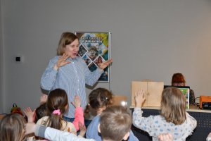 Na zdjęciu prowadzaca spotkanie