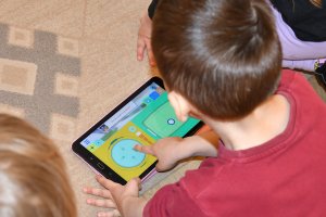 Na zdjęciu dzieci w czasie zajęć.