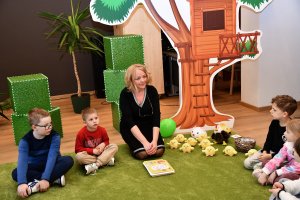 Na zdjęciu dzieci w czasie zajęć.