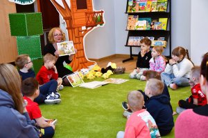 Na zdjęciu dzieci w czasie zajęć.