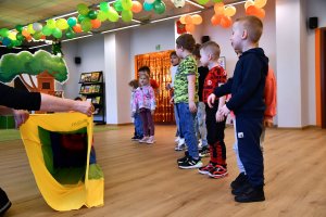 Na zdjęciu dzieci w czasie zajęć.