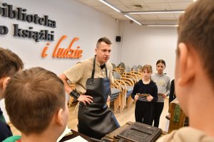 Na zdjęciu dzieci w czasie zajęć