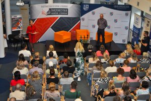 DSC_0024_CR_1200x800