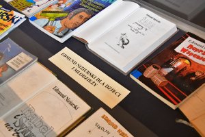 Na zdjęciu elementy wystawy