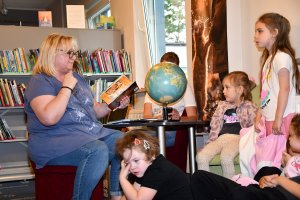 Na zdjęciu dzieci w czasie zajęć