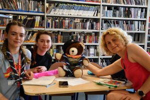 Na zdjęciu harcerze